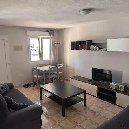 Villa Lovely 3 Bed House On Complex