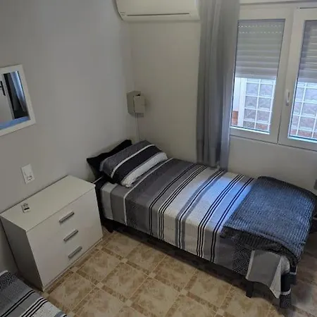 Villa Lovely 3 Bed House On Complex