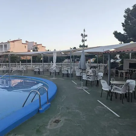 Lovely 3 Bed House On Complex Βίλα *